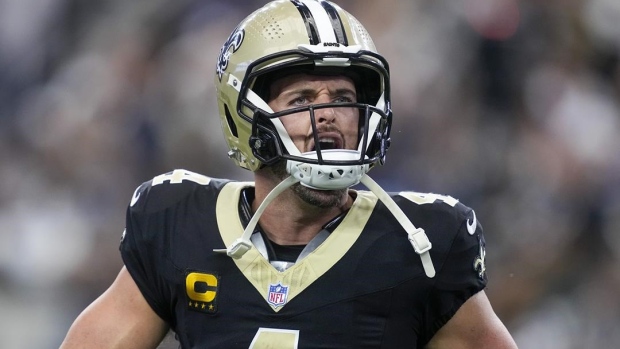 Derek Carr and the Saints buck the trend of early season offensive struggles Article Image 0