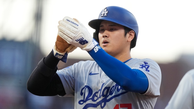 Ohtani's historic 50-50 ball sells at auction for nearly $4.4M amid ongoing dispute over ownership - TSN.ca