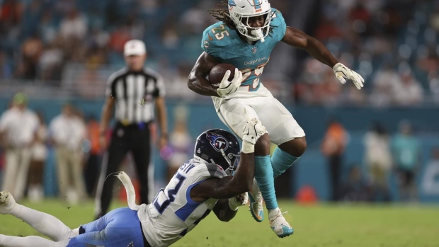 Dolphins offense extends difficult start in 31-12 loss to Titans Article Image 0