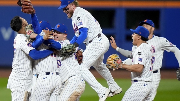 Mets advance to NLCS with 4-1 Game 4 win over Phillies Article Image 0