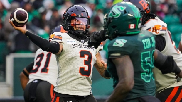 Calgary Stampeders acquire quarterback Vernon Adams Jr. from B.C. Lions Article Image 0