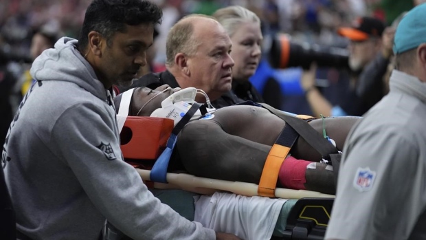 Miami WR DuBose taken off the field on a stretcher after hit to the head against Texans Article Image 0