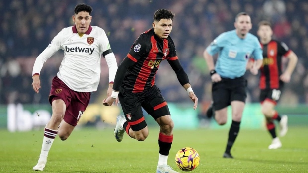 West Ham share points with Bournemouth after late drama on England's south coast Article Image 0