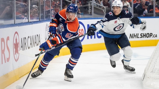 Jets' Kevin He becomes first Chinese-born player to sign NHL contract Article Image 0