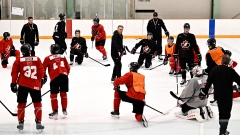 Dave Cameron addresses team ahead of World Juniors