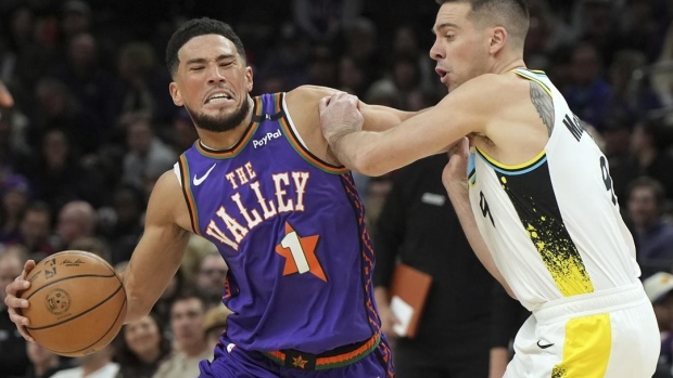 Devin Booker back in the Suns' lineup against Grizzlies after missing 5 games with groin strain Article Image 0