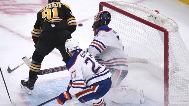 Oilers' goalie Stuart Skinner leaves game after collision with Bruins' Nikita Zadorov Article Image 0