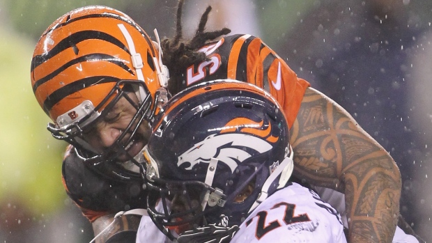 Bengals give LB Maualuga three-year deal 