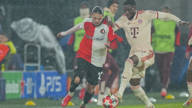 Canada captain Alphonso Davies sidelined by injury suffered playing for Bayern Munich Article Image 0