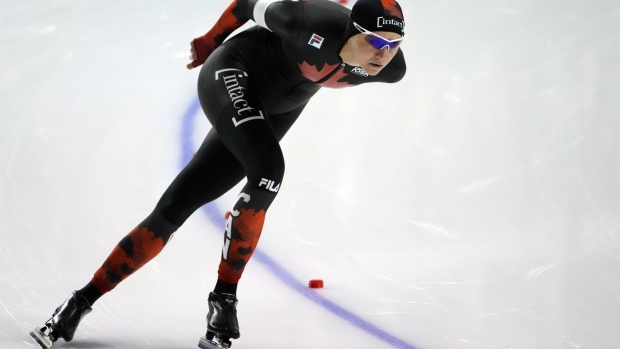 U.S. speedskating star Jordan Stolz continues dominance, wins 1,500 metres in Calgary Article Image 0