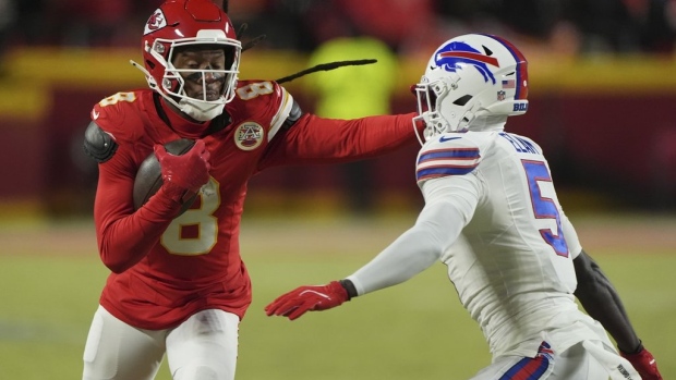 As the Chiefs chase a 3-peat, DeAndre Hopkins and other vets finally get their Super Bowl chance Article Image 0