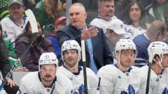 Craig Berube and Maple Leafs bench