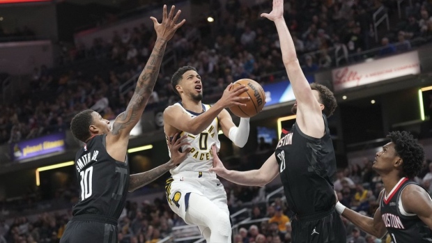 Tyrese Haliburton misses 3rd game in row for Indiana Pacers because of hip issue Article Image 0