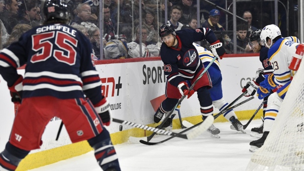 Jets forward Gabriel Vilardi out week-to-week as playoffs loom Article Image 0