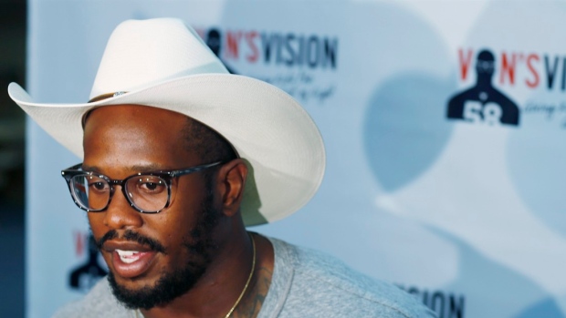 Broncos' Von Miller gets back on field at youth camp