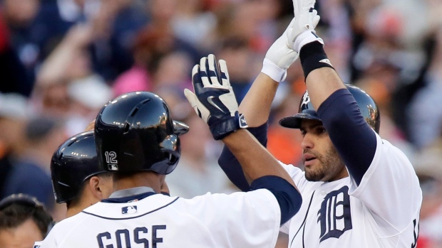 J.D. Martinez homer lifts Tigers to 6-2 win over Astros