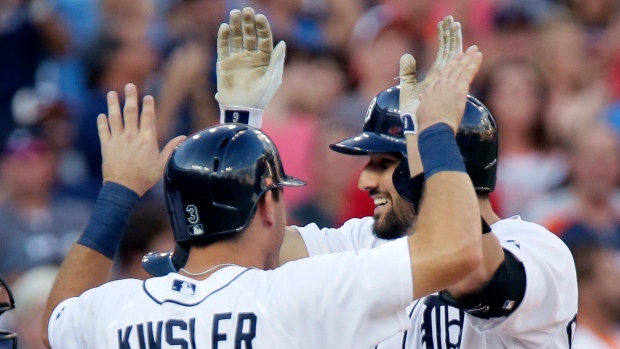 Nelson Cruz and J.D. Martinez turned the Tigers-Mariners game into