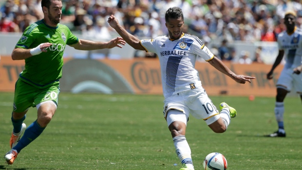 Seattle Sounders weather playoff pressure in wild LA Galaxy draw