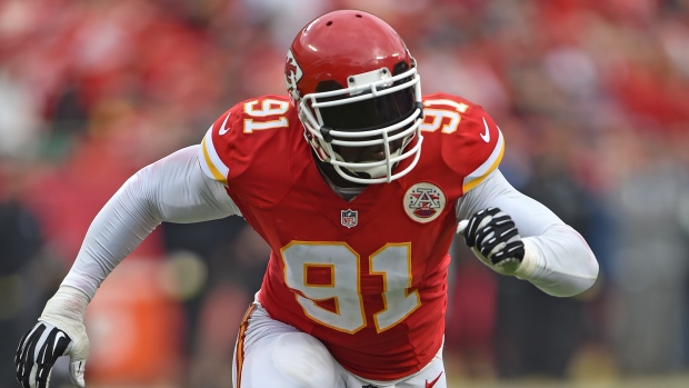 Kansas City Chiefs: What is going on with Tamba Hali on Twitter