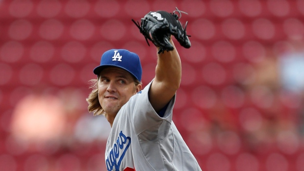 Zack Greinke opts out of contract and becomes free agent 