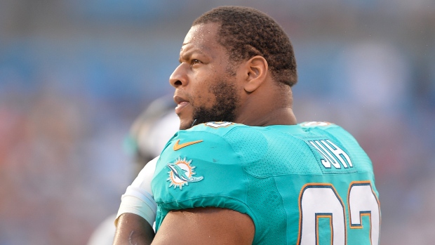 Miami Dolphins DT Ndamukong Suh says injured knee is fine