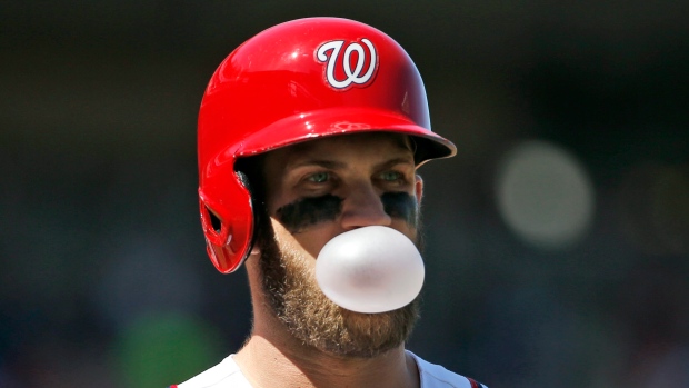 Washington Nationals edge Atlanta Braves 2-1 on Bryce Harper