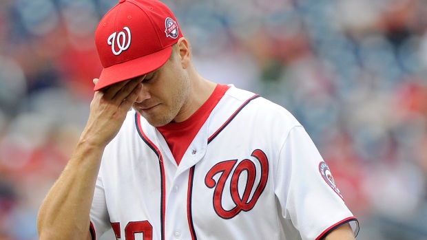 Nationals suspend closer Jonathan Papelbon for dugout fight with Harper