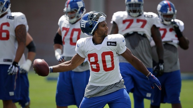 Giants receiver Victor Cruz plays for first time since 2014