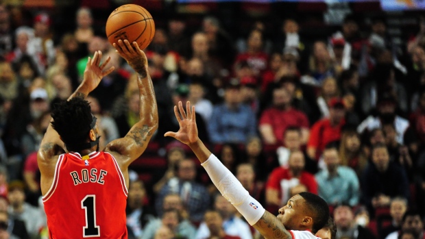 Rose returns as Bulls defeat Blazers - TSN.ca