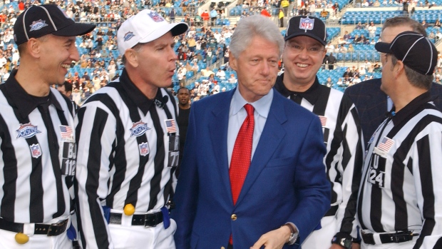 Former US President Bill Clinton at Super Bowl 39