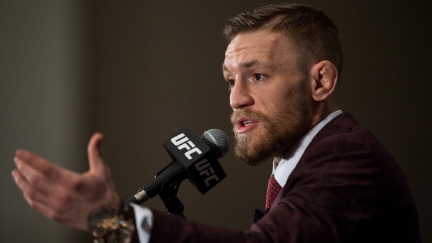 Conor McGregor, Nate Diaz trade verbal shots before UFC 196 showdown