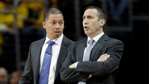 Tyronn Lue and David Blatt