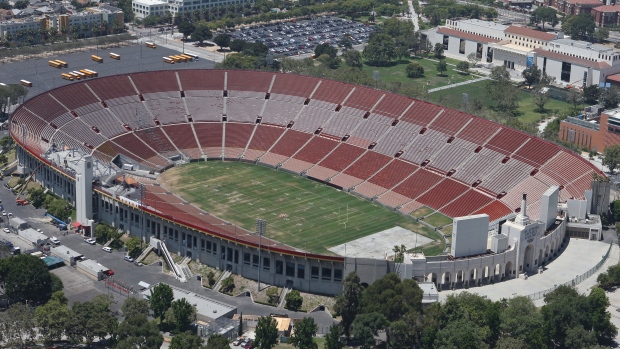 Why does Los Angeles have two NFL teams?