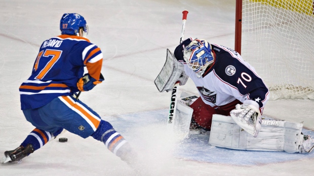 McDavid dazzles in return, Oilers rout Blue Jackets - TSN.ca