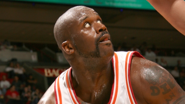 Lakers retire Shaquille O'Neal's jersey 9 years after trade