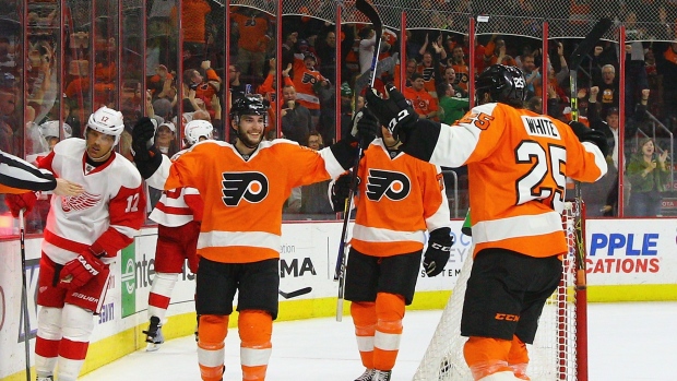 Flyers celebrate vs. Red Wings