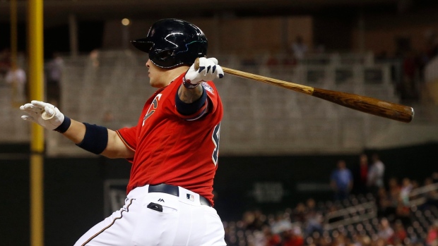 Canadian playing in Korean Baseball League says the sport can be played  safely 