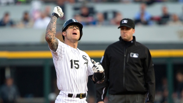 White Sox acquire Lawrie for two pitchers 