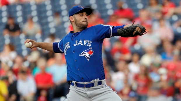 Blue Jays' Marco Estrada earns 1st win since May