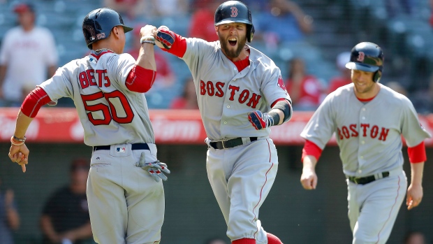 Bogaerts homers to help Boston salvage split with Guardians