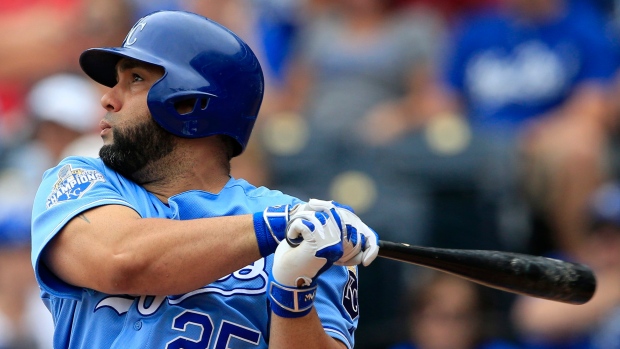 Toronto Blue Jays lose Kendrys Morales to injury and game to Cleveland