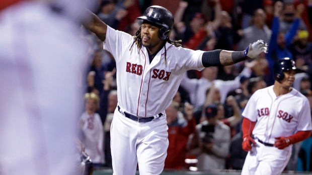 Boston Red Sox: Hanley Ramirez attempting comeback