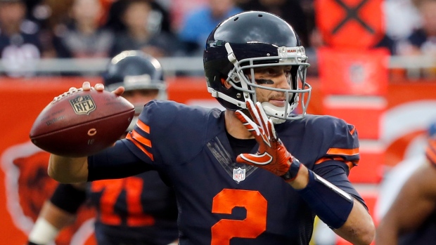 Bears QB Brian Hoyer suffered broken arm against Packers 