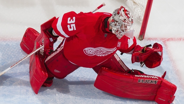 Red Wings make Jimmy Howard extension official