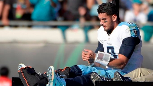 Titans' Mariota to have surgery on leg 