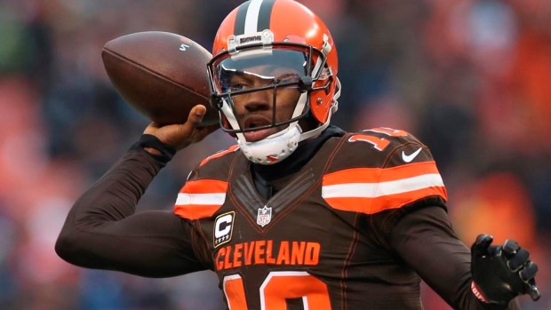 Ravens sign former Washington Redskins quarterback Robert Griffin III