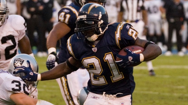 LaDainian Tomlinson headlines 2017 Pro Football Hall of Fame class