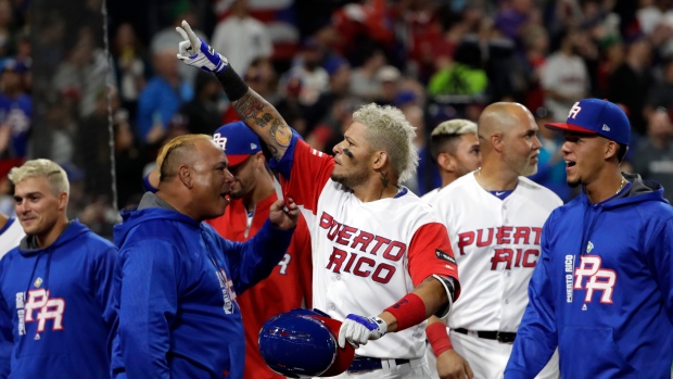 World Baseball Classic: Puerto Rican players bonding by dying hair