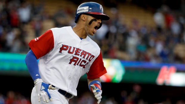 Cubs' Javier Baez leads Puerto Rico to WBC semifinals