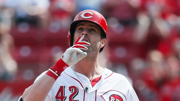 Winker's first ever hit helps Reds beat Brewers - TSN.ca